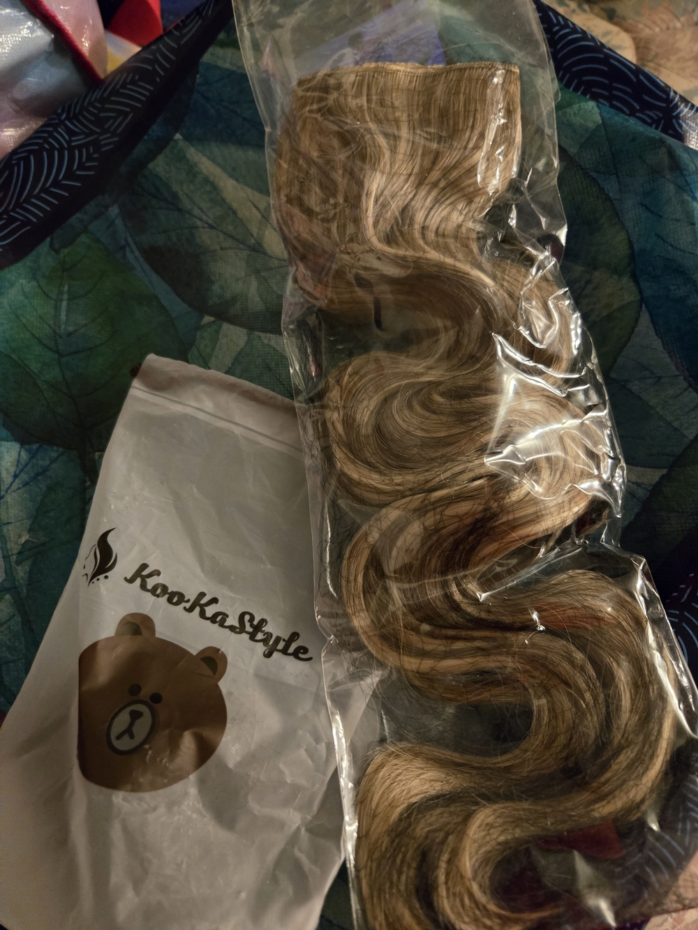 NEW 24" Koo Ka Style Wavy Halo Hair Extensions - Natural Brown And Blonde